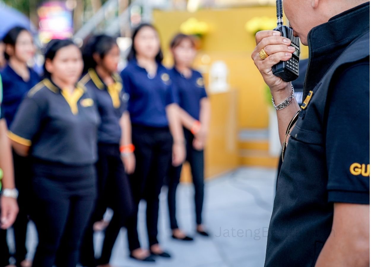 Satpam Fiktor Bantah Dipaksa Sujud, Polisi Fasilitasi Pertemuan dengan Sopir Alphard - JatengBerita.com